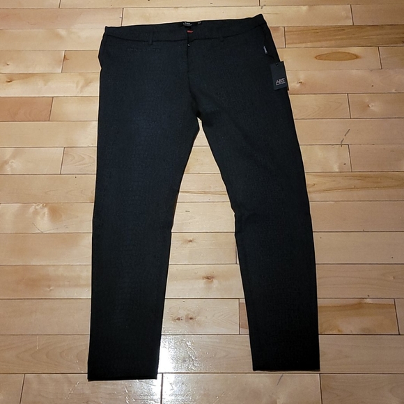 ABS Platinum Snakeskin Skinny pants size 14 - Picture 1 of 7